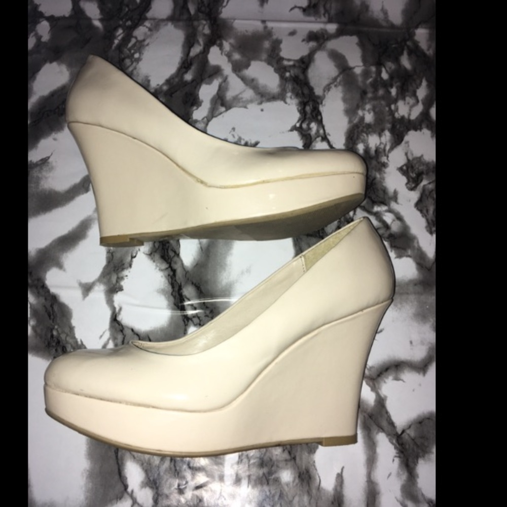 Beige/Cream Women’s Wedge Shoes